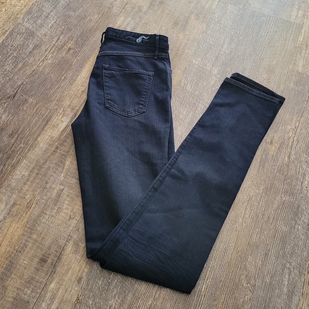 Ernest sewn darl wash jeans